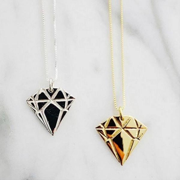 Diamond Necklace Silver  - Emma Israelsson - Suuri valikoima & ilmainen lahjapaketointi - Nordicspectra.fi