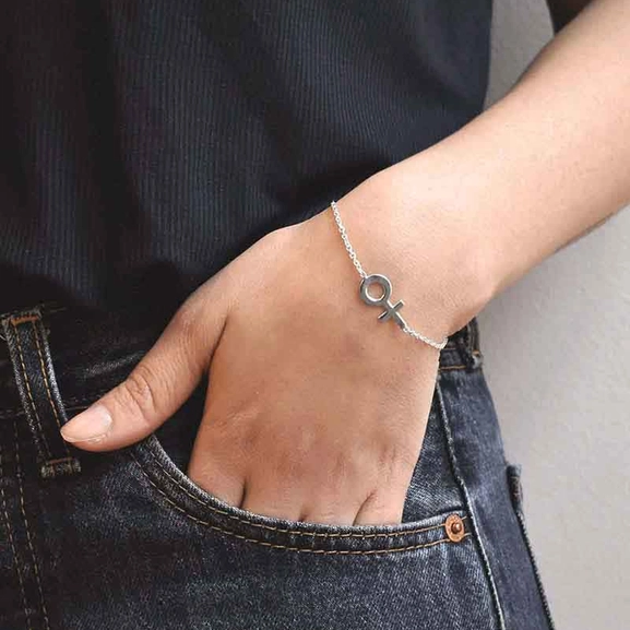 Women Unite Single Bracelet - Drakenberg Sjölin Armband - Snabb frakt & paketinslagning - Nordicspectra.se