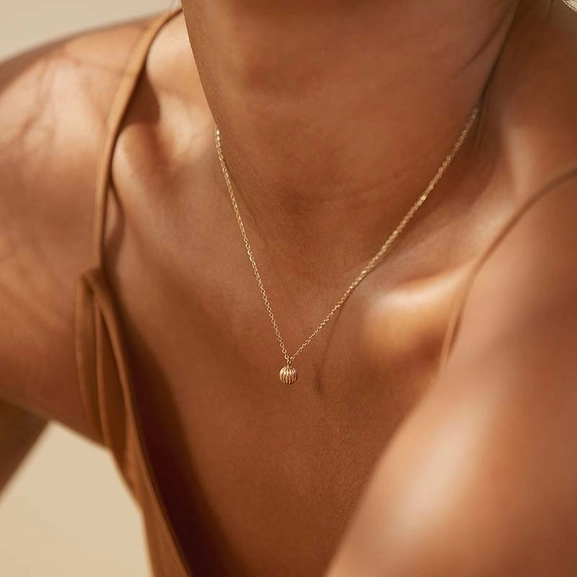 Roselle Necklace Gold - Edblad - Snabb frakt & paketinslagning - Nordicspectra.se