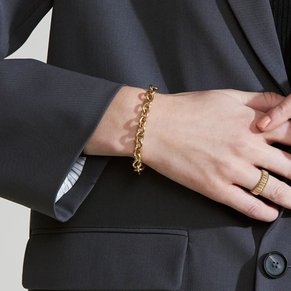 Loop Bracelet Gold - Edblad - Snabb leverans - Gratis paketinslagning