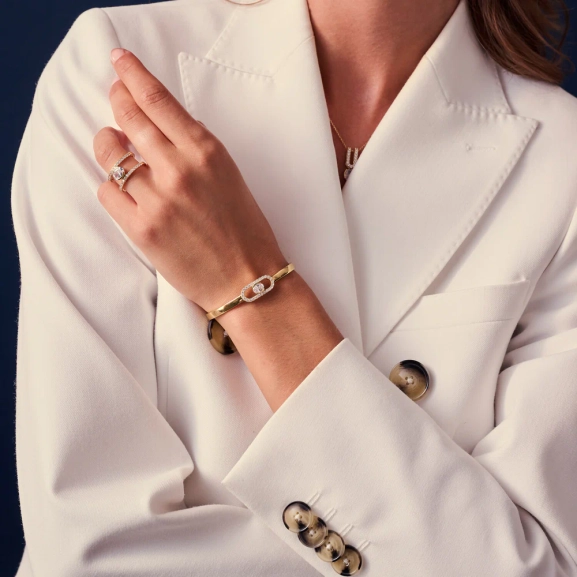 elegantes Armband aus 18 Karat vergoldetem Silber mit funkelnden Zirkonia-Steinen.