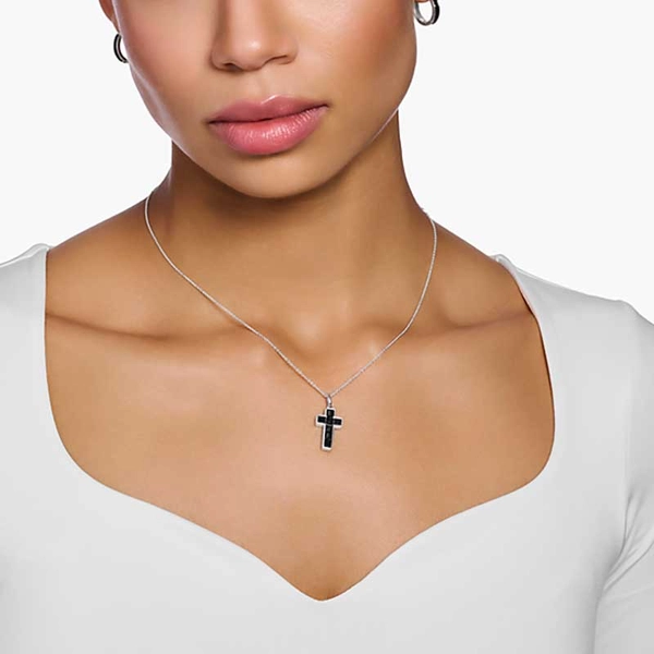 Halsband Kors Svarta Stenar - Thomas Sabo berlock - Snabb frakt & paketinslagning - Nordicspectra.se