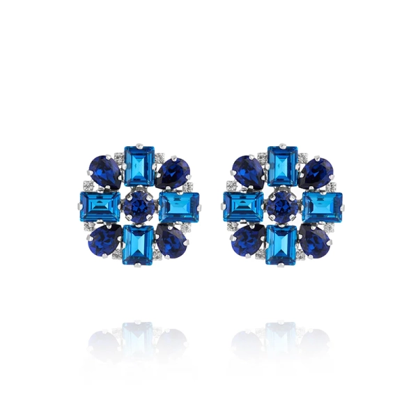 Diora Statement Earrings i rhodiumpläterad mässing med blå Swarovski® kristaller i elegant