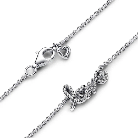 Halsband med Glittrande Kärleksbudskap - PANDORA - Snabb leverans & paketinslagning - Nordic Spectra