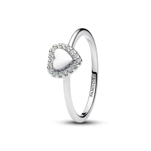 Eleganter Halo-Ring mit strahlendem Herz