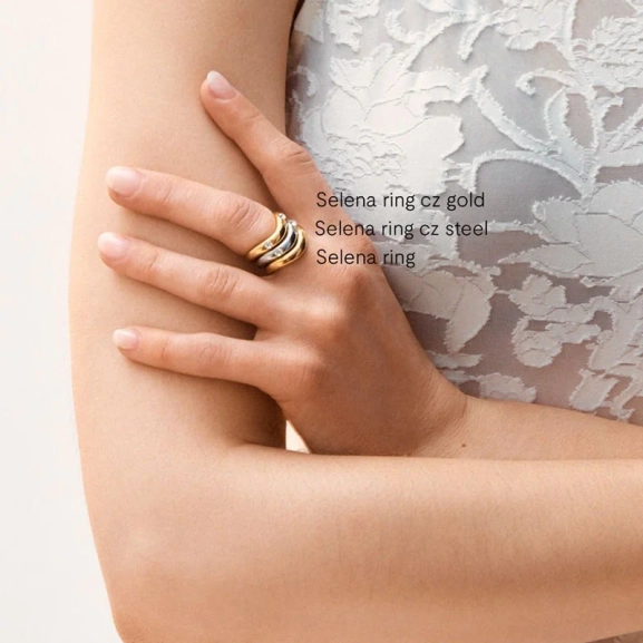 Edblad Selena Ring i stål med 4 mm bredd