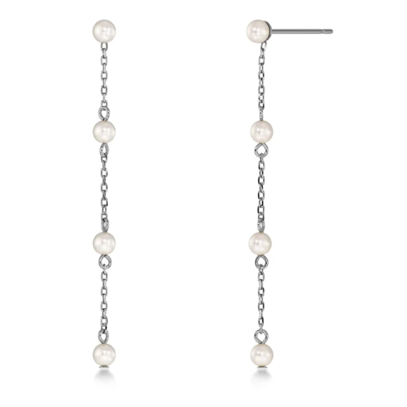 Eleganta Lilo örhängen i polerat stål med pärlemorpärla