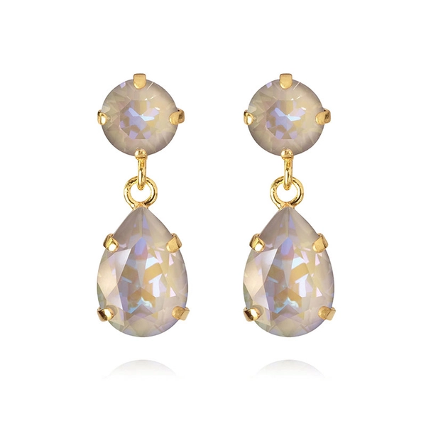 Mini Drop Earrings Gold Serene Delite - Caroline Svedbom - Snabb frakt & paketinslagning - Nordicspectra.se