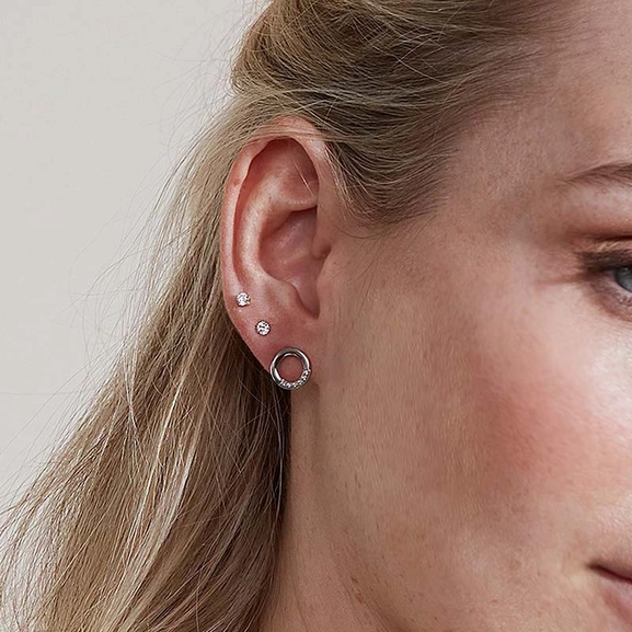 Alice Studs Steel - Edblad - Snabb frakt & paketinslagning - Nordicspectra.se
