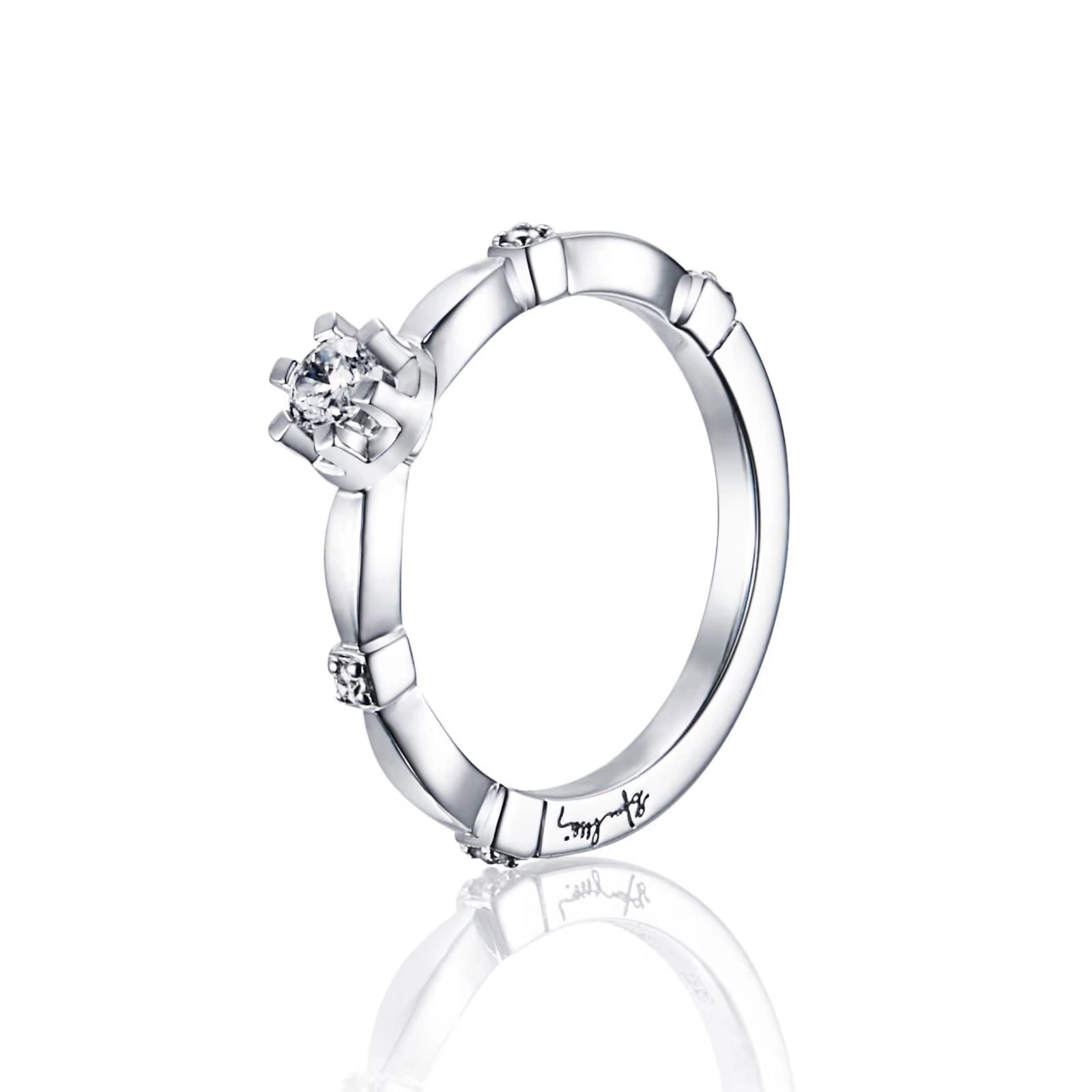 Efva Attling - Forget Me Not Star Ring White Gold