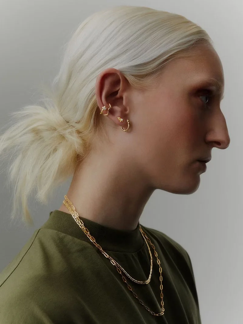 Lily Studs Gold - Maria Black - Snabb frakt & paketinslagning - Nordic Spectra