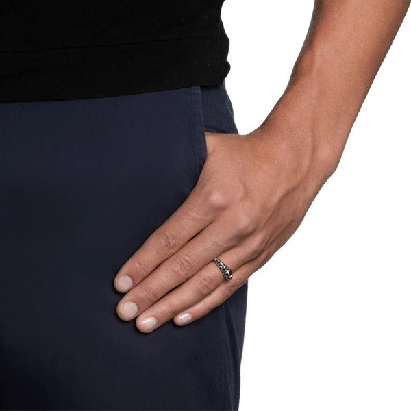 Slim Spine Ring von Efva Attling, Schneller Versand - Nordicspectra.de