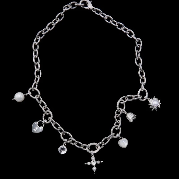 aus Maria Nilsdotters Charmed Stories.