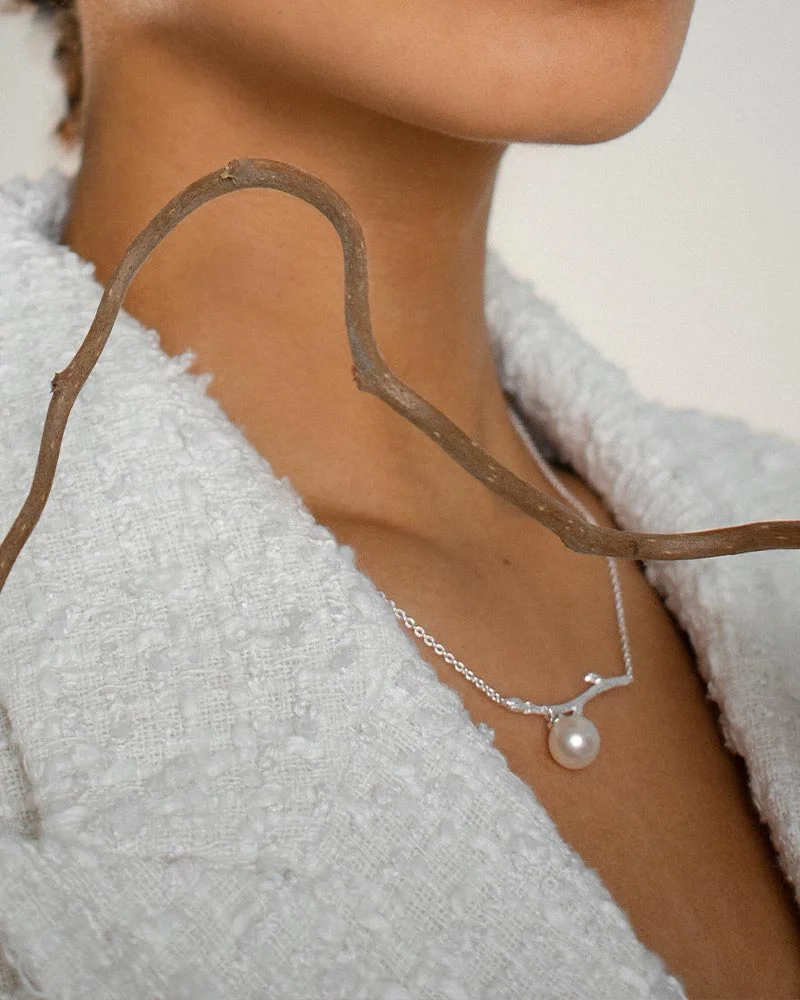 Branch Pearl Necklace - Drakenberg/Sjölin Halsband- Snabb leverans & paketinslagning - Nordic Spectra