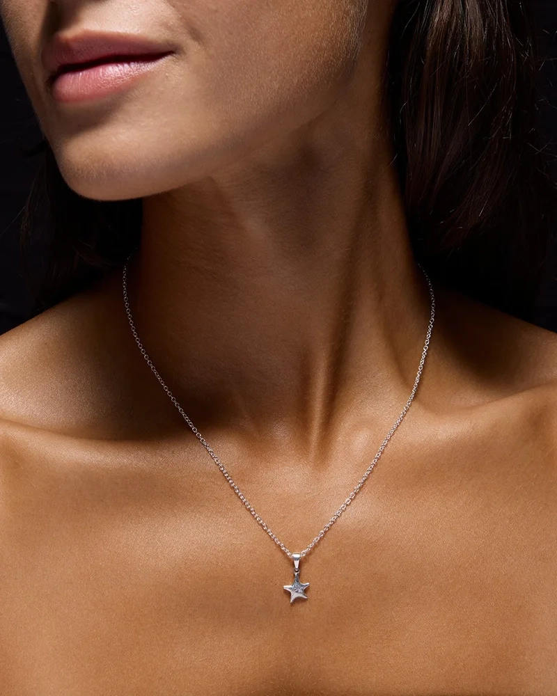 stjärnformad med organiska former