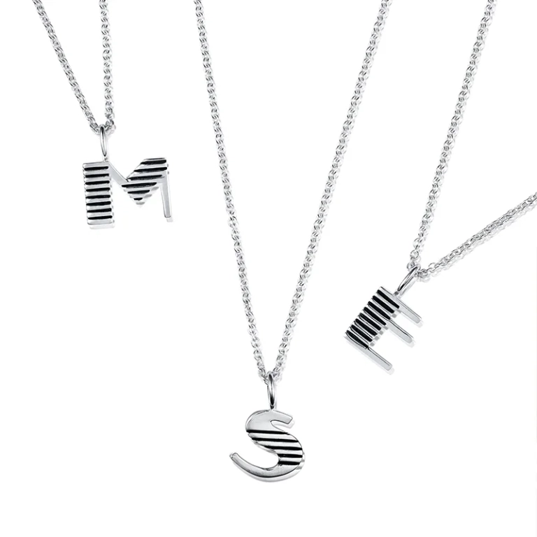 Love Letter halsband i silver från Efva Attling