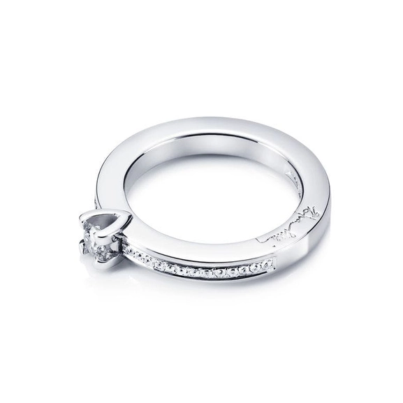 Heart To Heart Ring 0.19 ct White Gold - Efva Attling ringar - Snabb frakt & paketinslagning - Nordicspectra.se