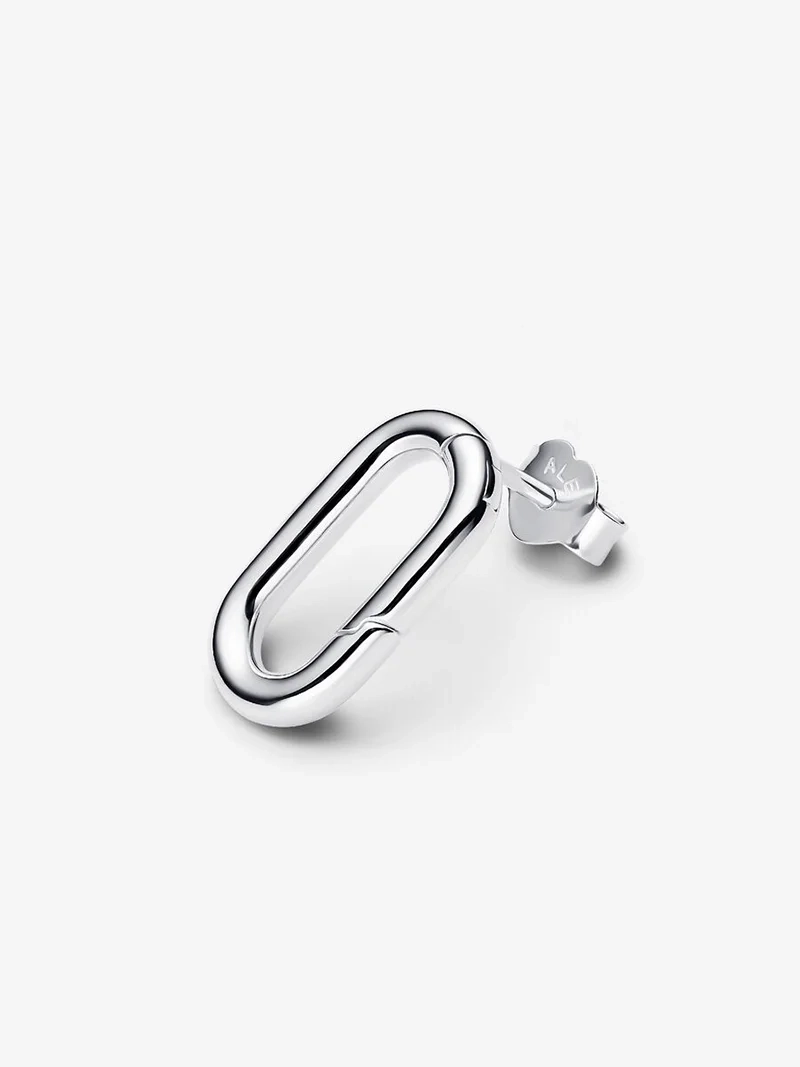 designade för att addera berlocker eller medaljonger. Låt dem lysa upp din stil med en känsla av elegans.