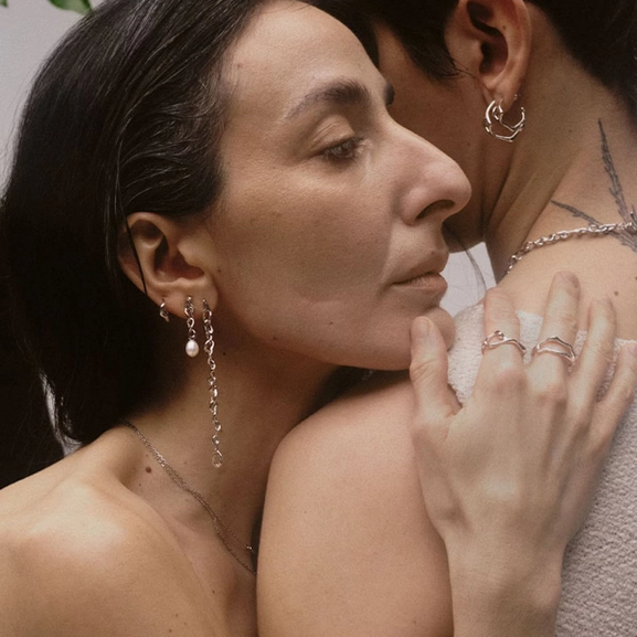 Selene Earrings - Maria Black - Snabb frakt & paketinslagning - Nordic Spectra