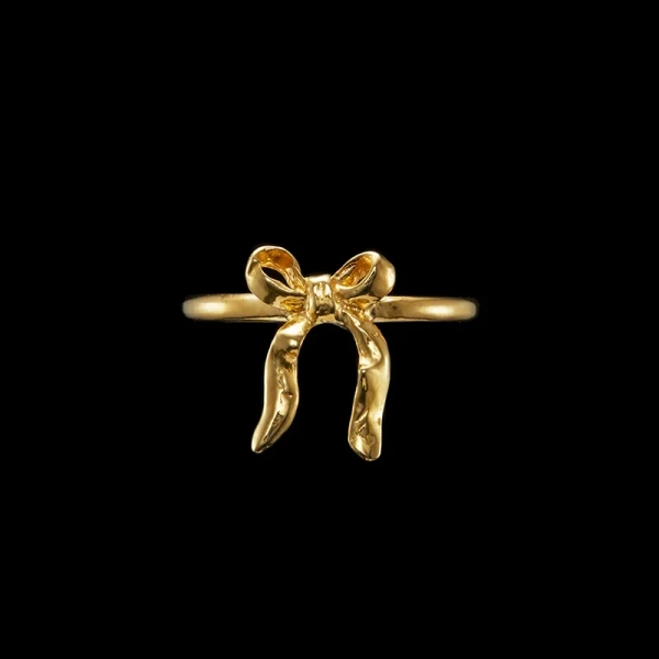 Bow Ring Gold - Maria Nilsdotter - 1-2 dagars leverans - Nordic Spectra