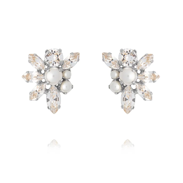 Floral Pearl Earrings i rhodiumpläterad mässing med pärlor och kristaller