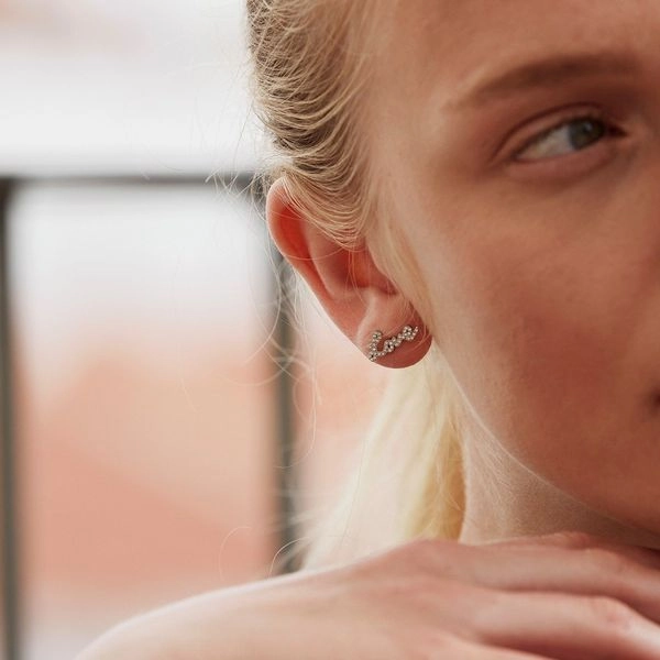 Love Studs Steel - Edblad - Snabb frakt & paketinslagning - Nordicspectra.se