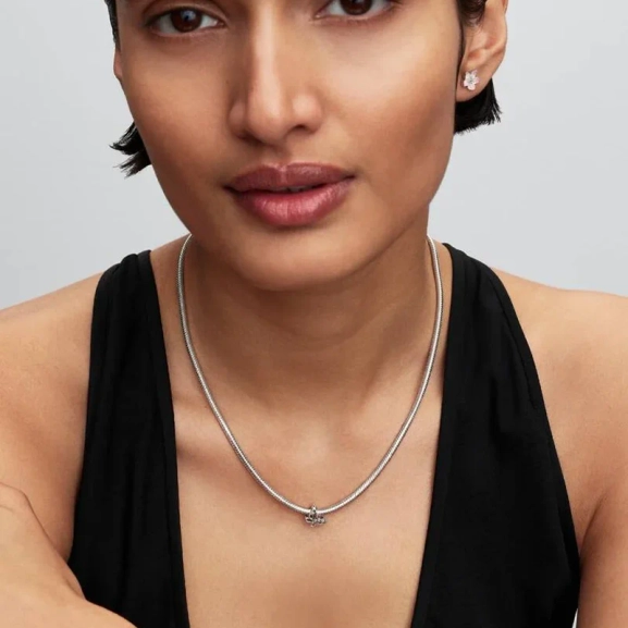 Öppen Fjärilsberlock från Pandora i silver med klara kubisk zirkonia