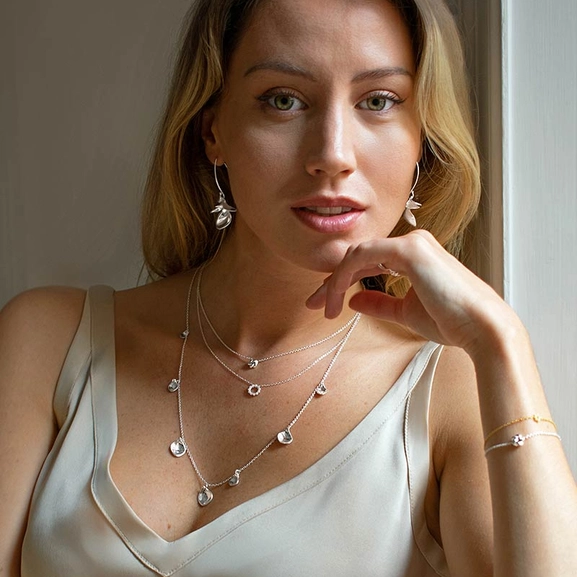 Violet Full Necklace - Drakenberg Sjölin Halsband - Snabb frakt & paketinslagning - Nordicspectra.se