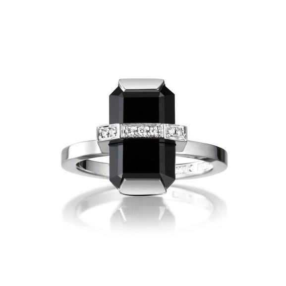 Little Bend Over Onyx White Gold - Efva Attling ringar - Snabb frakt & paketinslagning - Nordicspectra.se