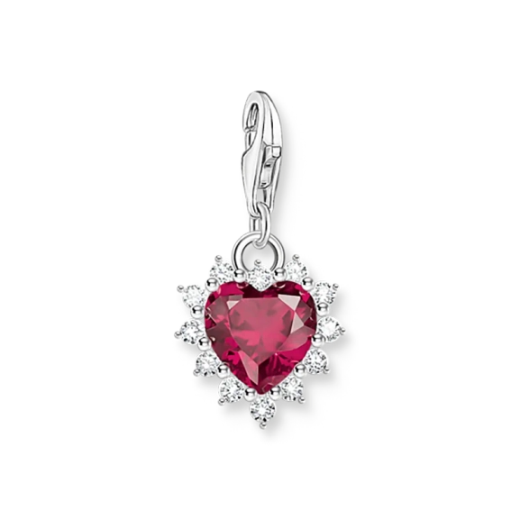 Rött Hjärta med Glittrande Stenar Berlock i silver med röd laboratorieodlad safir och vita zirkoniastenar