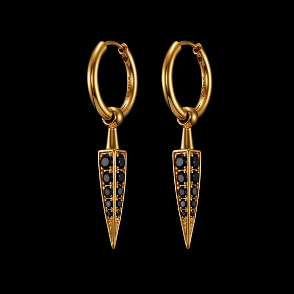 Poison Arrow Pavé Earring Black Spinel Gold - Maria Nilsdotter - 1-2 dagars leverans - Nordic Spectra