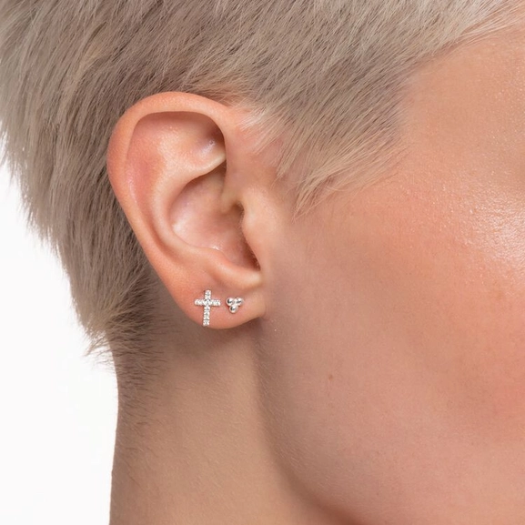 Pin Korvakoru Kolme Luotia - Thomas Sabo - Suuri valikoima & ilmainen lahjapaketointi - Nordicspectra.fi