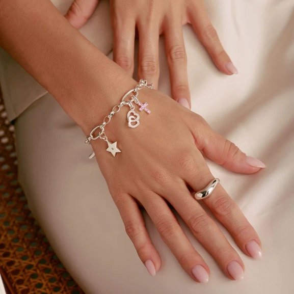 från Thomas Sabos Charm Club Connect-kollektion.