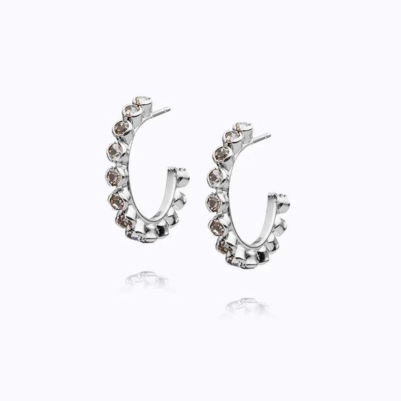 Siri Loop Earrings Rhodium Black Diamond - Caroline Svedbom - Snabb frakt & paketinslagning - Nordicspectra.se
