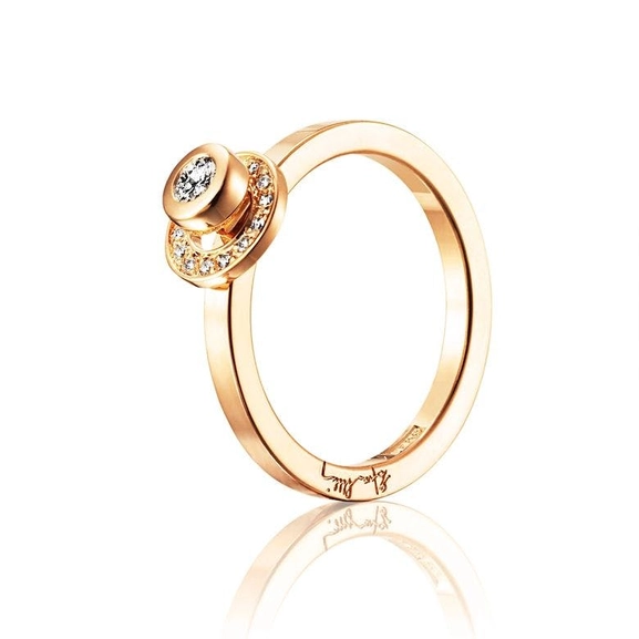 AVO Wedding Ring Gold - Efva Attling ringar - Snabb frakt & paketinslagning - Nordicspectra.se