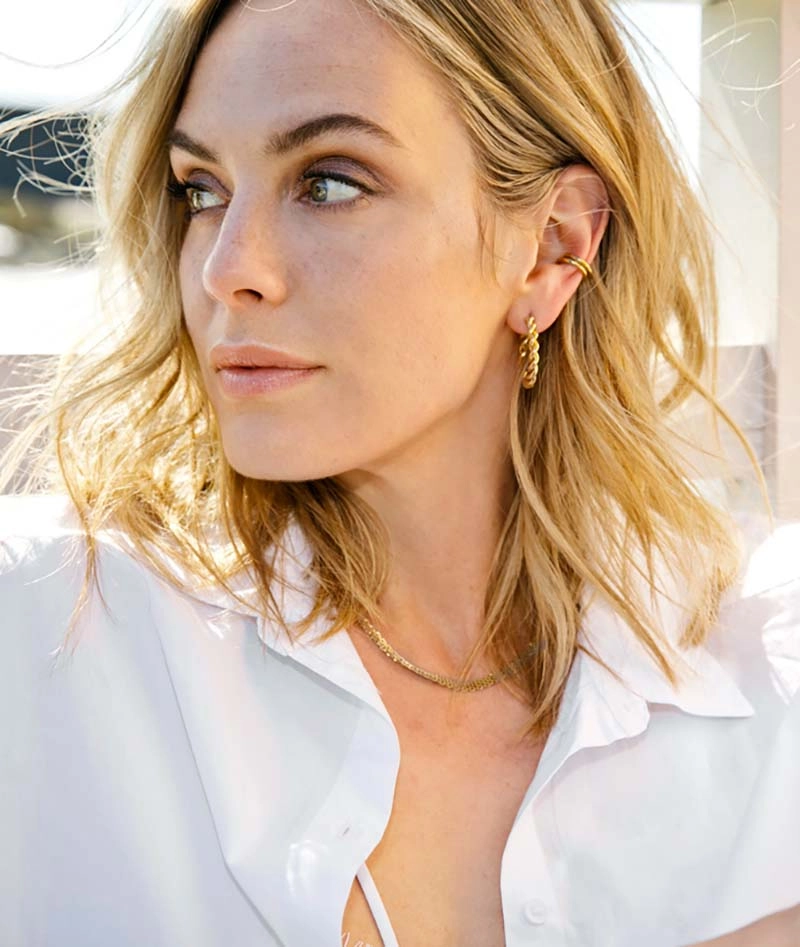 CHLOE Kort Halsband Guld - Astrid & Agnes - Snabb frakt & paketinslagning - Nordicspectra.se