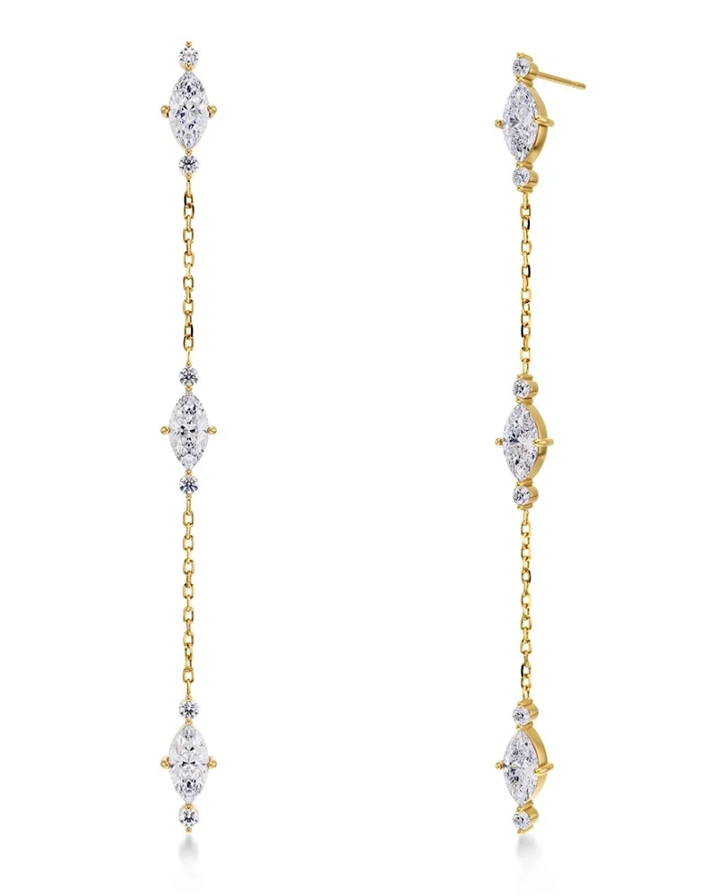 Trinny Earrings i 14K guldplätering med tre grupper av gnistrande cubic zirconia-stenar på en ankarkedja