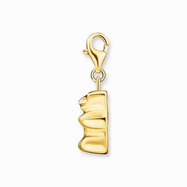 tillverkad av 18K guldpläterat silver med hjärtformade utskärningar och gravering Thomas Sabo x HARIBO.
