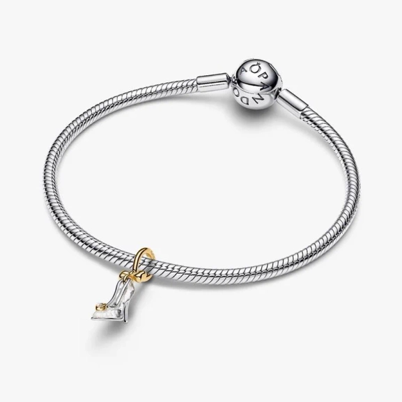 14 Karat vergoldet. Laborgezüchteter Diamant. Disney x Pandora. PANDORA.