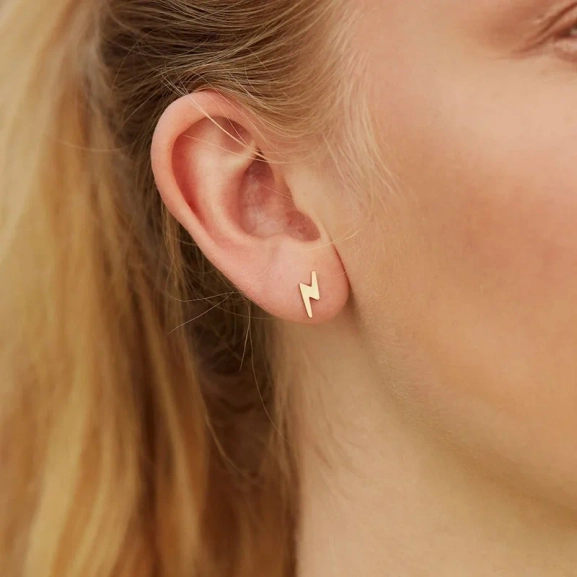 Lightning Studs Gold - Edblad - Snabb leverans - Gratis paketinslagning