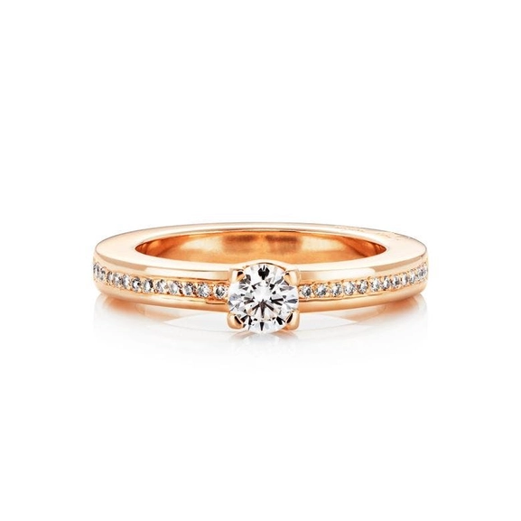 Heart To Heart Ring 0.50 ct Gold - Efva Attling ringar - Snabb frakt & paketinslagning - Nordicspectra.se