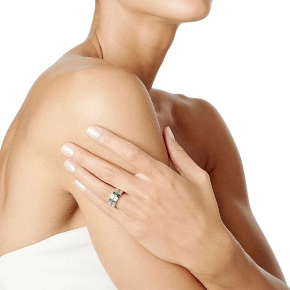 Wide & Black Stars Ring Gold - Efva Attling ringar - Snabb frakt & paketinslagning - Nordicspectra.se