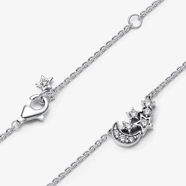 Collierhalsband med Glittrande Måne & Stjärna - PANDORA - Snabb leverans & paketinslagning - Nordic Spectra