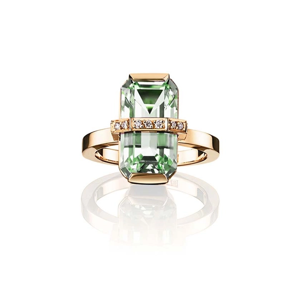 Little Bend Over Ring Green Quartz Gold - Efva Attling ringar - Snabb frakt & paketinslagning - Nordicspectra.se