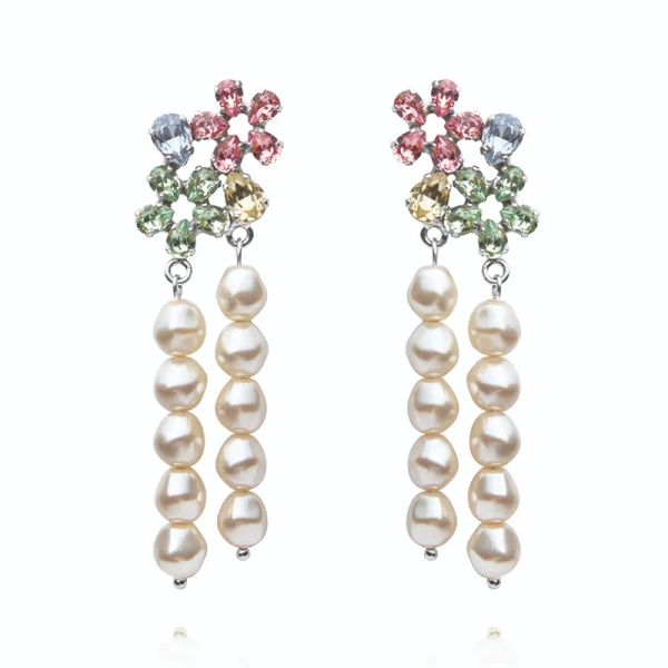 May Pearl Earrings i pastell