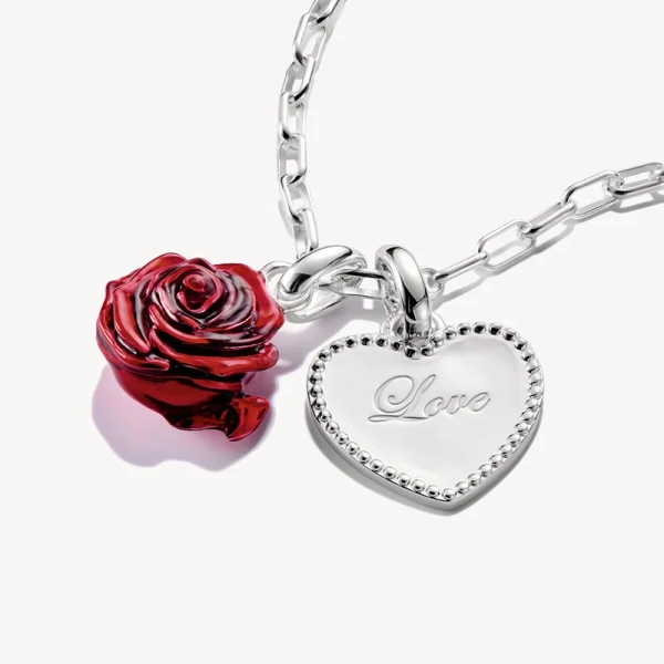 från Thomas Sabos Charm Club Connect-kollektion.