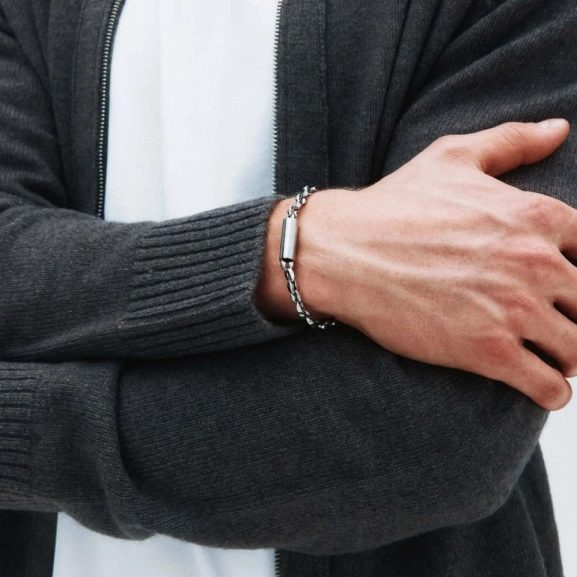 finns i två storlekar.