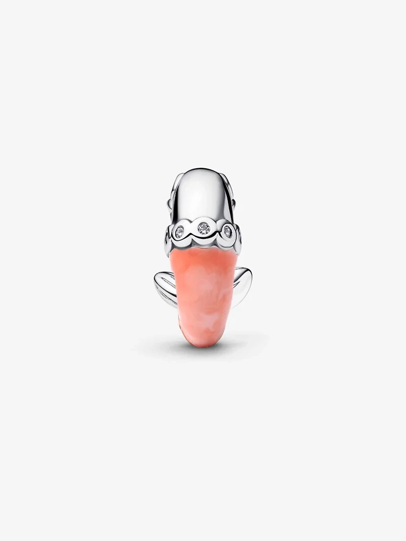 Berlocken Räka från Pandora är en sann skatt med klar kubisk zirkonia och rosa emalj. Unik charm med handapplicerad emalj och steninfattade detaljer. Elegans och personlighet till din stil.