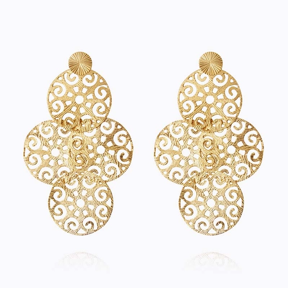 Evanna Statement Earrings Gold - Caroline Svedbom - Snabb leverans - Nordic Spectra
