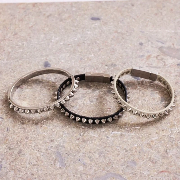 Peak Bracelet Leather Black Steel - Edblad - Snabb frakt & paketinslagning - Nordic Spectra
